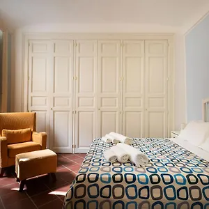 https://i-tre-balconi-di-via-roma-apartment.sicilyhotelsitaly.net