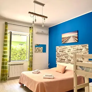 https://vista-eolie-milazzo-apartments.sicilyhotelsitaly.net