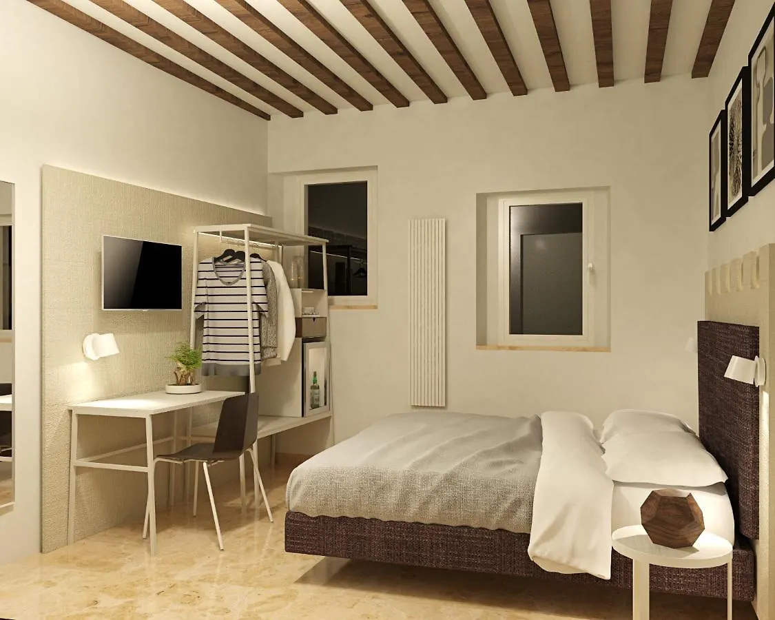 Torre Del Fuggisole Hotel Siena
