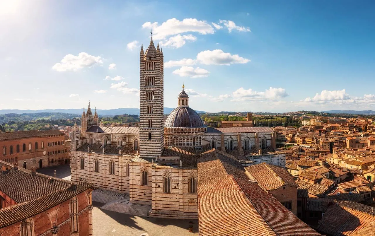 Torre Del Fuggisole Otel Siena