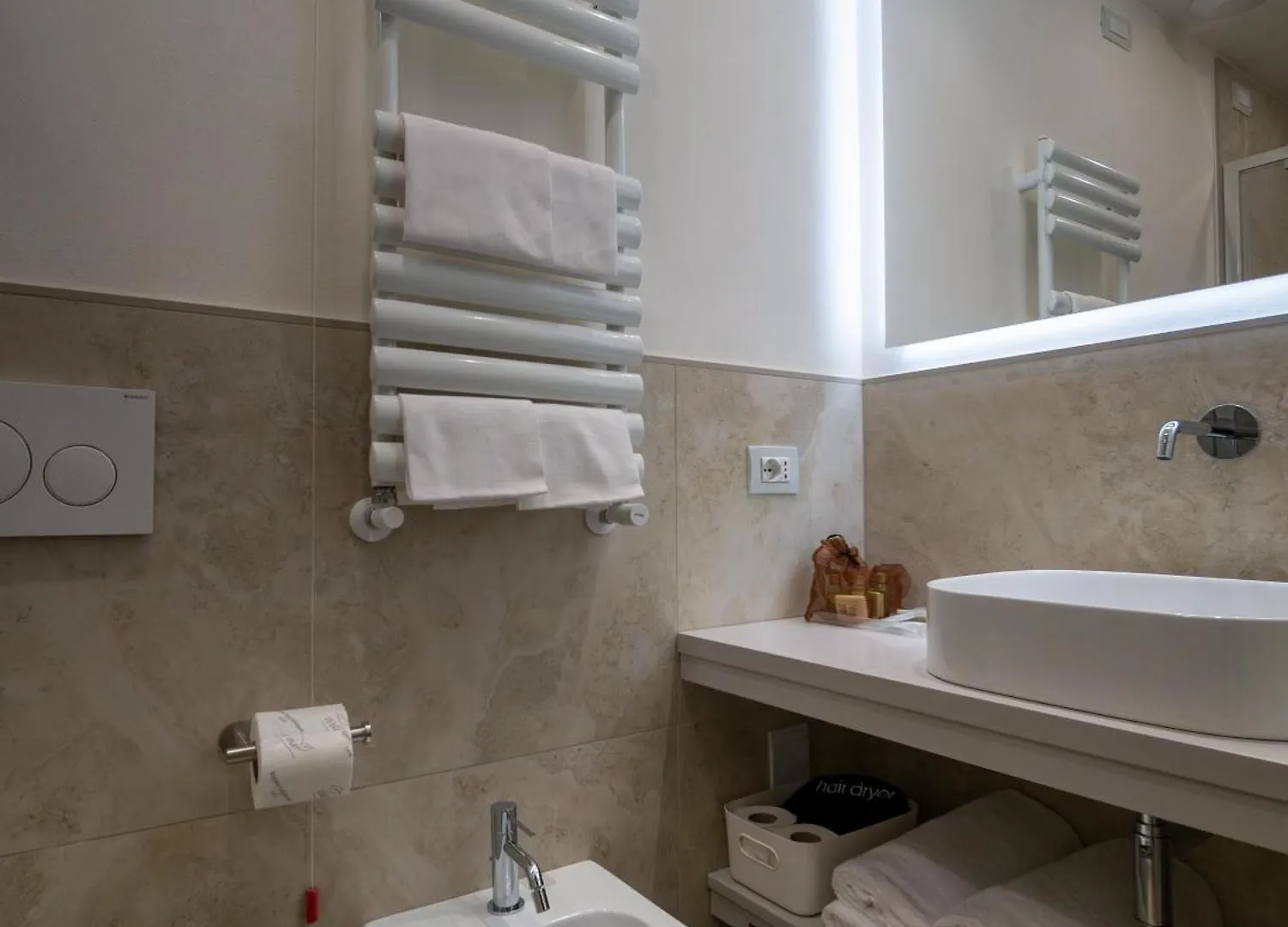 Torre Del Fuggisole Otel Siena İtalya