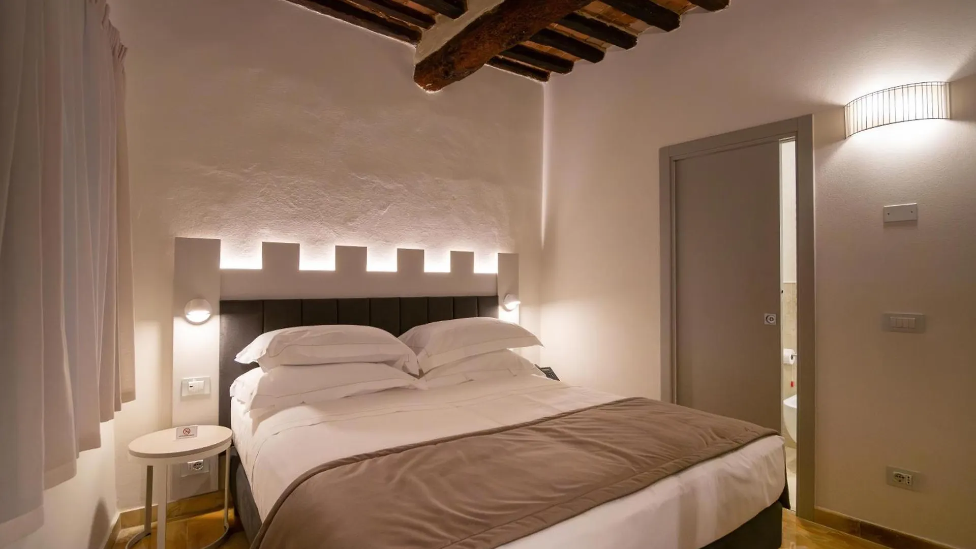 Torre Del Fuggisole Otel Siena